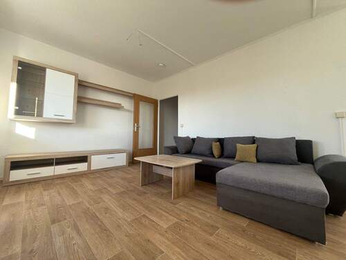 Wohnzimmer - 1 Zimmer Etagenwohnung zur Miete in Chemnitz