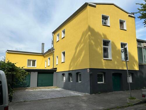 Hinterhaus und Lagerraum - Mehrfamilienhaus, Wohnhaus in Remscheid zum Kaufen