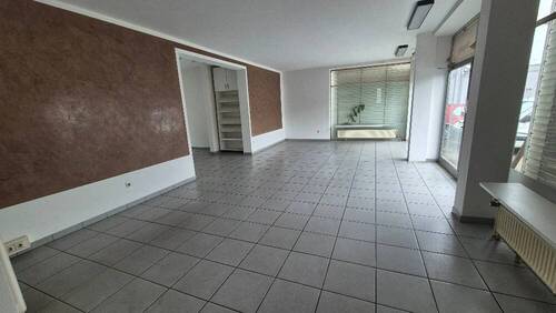 Eingangsbereich Büro - 