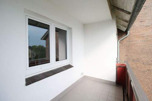 Balkon (3) - Etagenwohnung mit 68,00 m² in Neustadt in Holstein zum Kaufen