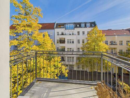 Balkon - 2 Zimmer Etagenwohnung zum Kaufen in Berlin