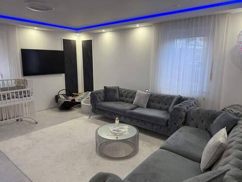 Wohnzimmer - Unsere erste Wohnung - 242.000,00 EUR Kaufpreis, ca.  73,00 m² Wohnfläche