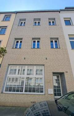 Bild 1 - Komplett leerstehendes Mehrfamilienhaus in Innenstadtlage mit 288m² Wohnfläche