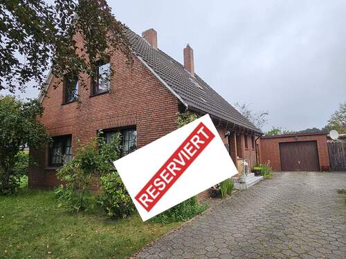 Außenansicht - EFH mit Potential im ruhigen Ortsteil von Weener