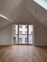 Wohnzimmer - 2 Zimmer Etagenwohnung zur Miete in Trier