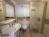 Badezimmer - 2 Zimmer Etagenwohnung zum Kaufen in Wuppertal