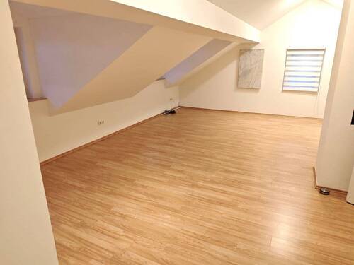 PHOTO-2026-05-20-21-33-11 (2).jpeg - Moderne 2,5-Zimmer-Wohnung - 530,00&nbsp;EUR Kaltmiete, ca.&nbsp; 50,00&nbsp;m&sup2;&nbsp;Wohnfl&auml;che