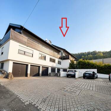 Garten Terrasse - 9 Zimmer Mehrfamilienhaus, Wohnhaus in Unterreichenbach