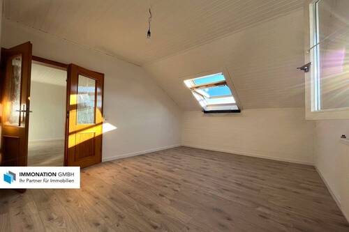 Wohnbereich - 4 Zimmer Etagenwohnung in Georgensgmünd