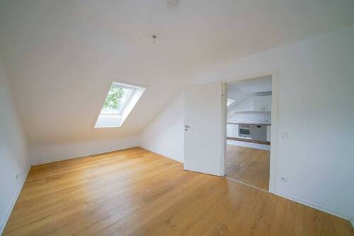 Wohnbereich - 3 Zimmer Etagenwohnung zur Miete in Ratingen