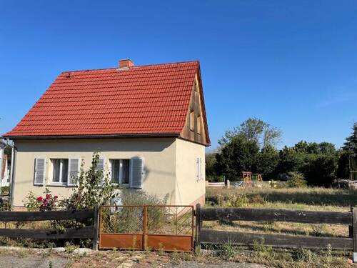 Zugang von Süd - 3 Zimmer Einfamilienhaus in Kamenz