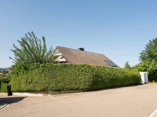 Hausansicht - Einfamilienhaus mit 219,00 m&sup2; in Spechbach zum Kaufen