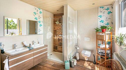 Badezimmer 1 2 - 