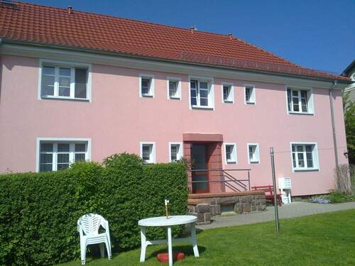 Hausansicht - 3 Zimmer Etagenwohnung zur Miete in Mittweida