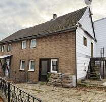 Wohnhaus mit Stellplatz und Terrasse - ca. 128 m² Wohnfläche - Beverungen Würgassen