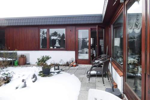 mit direktem Zugang zum - 