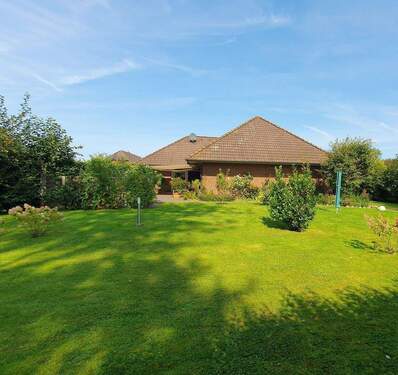 Ansicht von Süden - 6 Zimmer Einfamilienhaus zum Kaufen in Vollerwiek