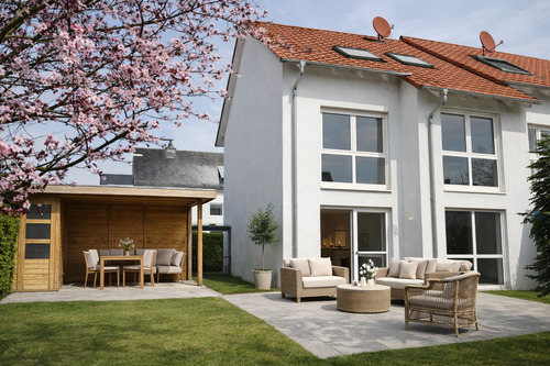 Unser Möblierungsvorschlag für den Garten - 6 Zimmer Reihenendhaus in Kitzingen