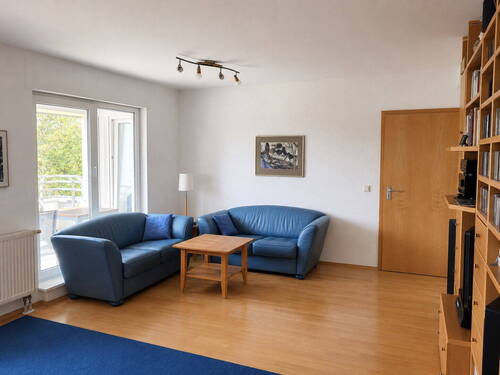 Wohnzimmer - 5 Zimmer Etagenwohnung in Karlsruhe