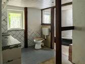 Bad mit Wanne - - 