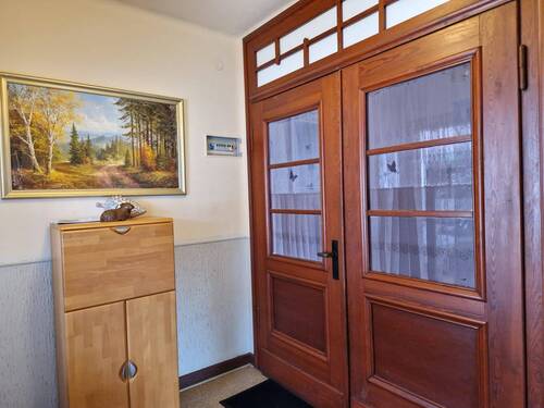 OG-Wohnungseingang - 6 Zimmer Mehrfamilienhaus, Wohnhaus in Bad Salzuflen