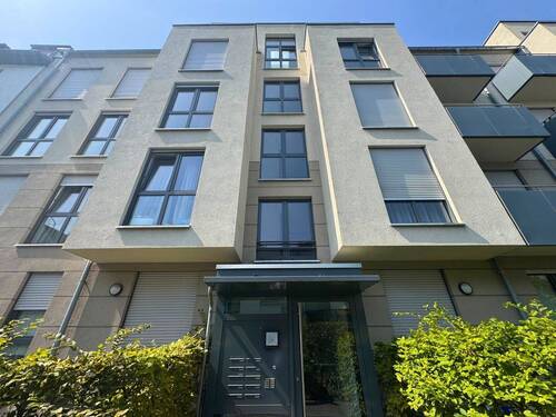 Ansicht - 4 Zimmer Etagenwohnung zum Kaufen in Düsseldorf