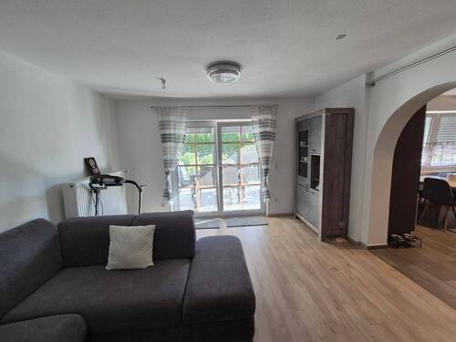 5. Wohnzimmer Ansicht 2.jpg - 