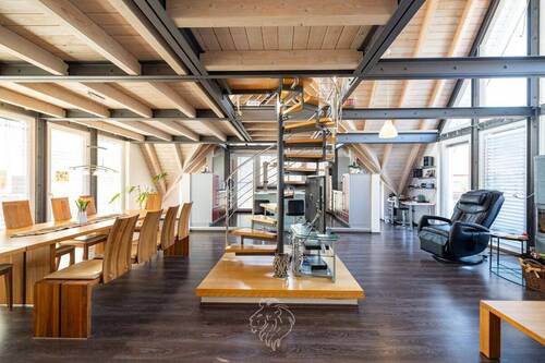 Bahnhofstraße 10 - DG - 