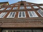 Ansicht Objekt - Fläche über 2 Etagen in exponierter Lage, ca. 260,00 m², mittig der Grapengießerstr. in Lüneburg