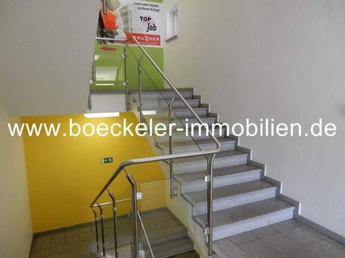 Bild 1 - Bürofläche-Etage in erstklassiger City-Lage gegenüber hochfrequentierten Behördenzentrum