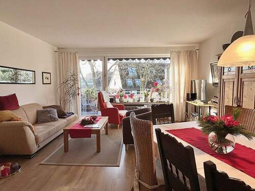 Wohnzimmer - Etagenwohnung mit 66,00 m&sup2; in Bremen / Horn-Lehe zum Kaufen