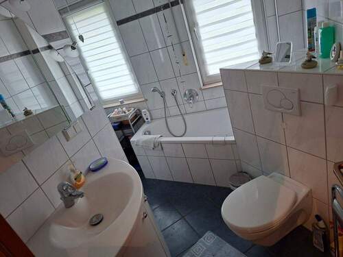 EG - Bad - Badewanne.jpg - 