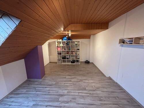 Teilansicht vom Arbeitszimmer - 
