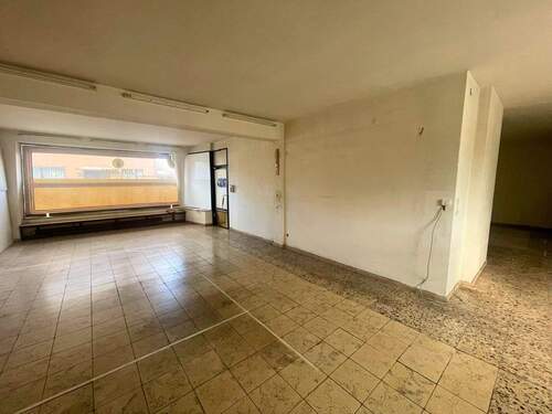 Verkaufsfläche - Gewerbeobjekt (Büro, Produktion, Verkauf) in Mönchengladbach / Holt