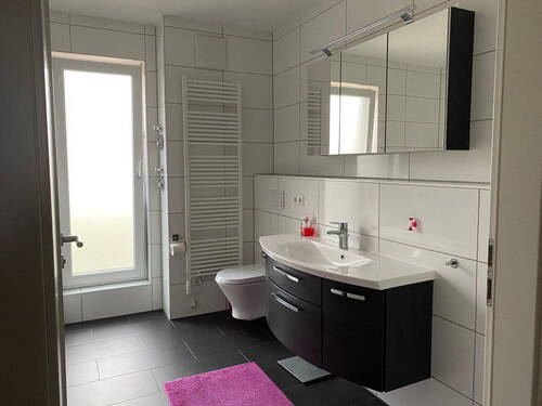 Hauptbad Bild 1 - 