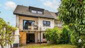 Außenansicht 5 - Der Traum vom Eigenheim! Schönes Reihenendhaus mit moderner EBK, 2 Garagen & Garten in ruhiger Lage