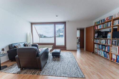 Wohnzimmer - Etagenwohnung mit 60,00 m&sup2; in Bremen / Horn-Lehe zum Kaufen