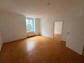 IMG_8654.jpeg - *NEUHOFSTRAßE* 3 ZIMMER WOHNUNG ERDGESCHOSS