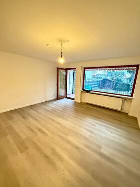 Wohnen/Essen/Kochen - 4 Zimmer Reihenmittelhaus in Nürnberg