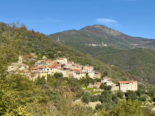 IM985_02 TERRA ITALIA IMMOBILIEN_TERRA ITALIA IMMO - 3 Zimmer Etagenwohnung zum Kaufen in Pieve di Teco