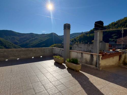 IM985_03 TERRA ITALIA IMMOBILIEN_TERRA ITALIA IMMO - 3 Zimmer Etagenwohnung in Pieve di Teco