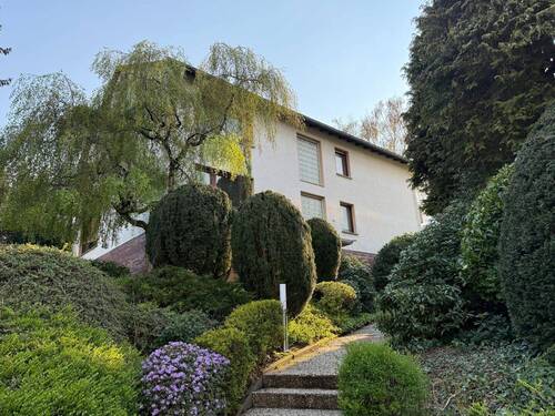 IMG_2614.jpeg - Witten-Bommern: 3,5 Zimmer + 1 Zimmer im Souterrain mit insgesamt 140m², Terrasse und Garten