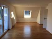 Wohnbereich - 5 Zimmer Etagenwohnung zur Miete in Nürnberg