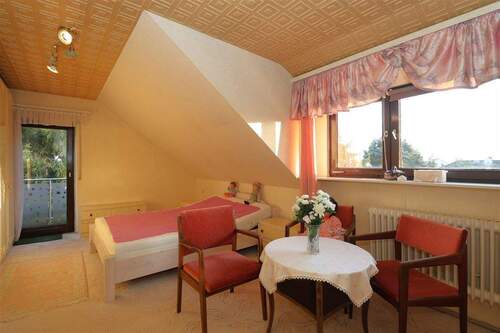 Balkonzimmer Dachgeschoss - 