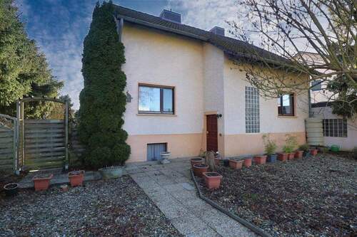 Eingangsbereich - 7 Zimmer Einfamilienhaus in Meinhard