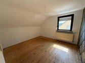 Zimmer 4 OG - 