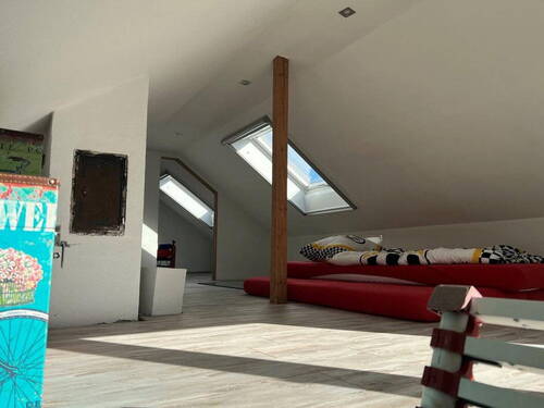 Bild 2 - 2 Zimmer Mehrfamilienhaus, Wohnhaus zum Kaufen in Herbrechtingen