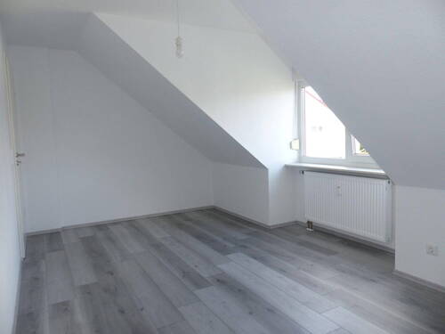 Kind / Büro / Schlafen - 