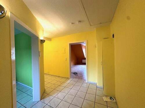 Flur - 4 Zimmer Etagenwohnung in Mannheim