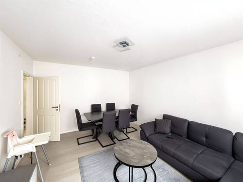 Wohn-Esszimmer - 3 Zimmer Etagenwohnung zum Kaufen in Esslingen am Neckar